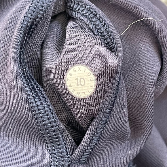 Lululemon Athletica Dark Blue Leggings - Picture 8 of 8